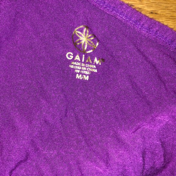 Women's Gaiam Backless Workout Ellie Tunic Yoga Top - Picture 7 of 12